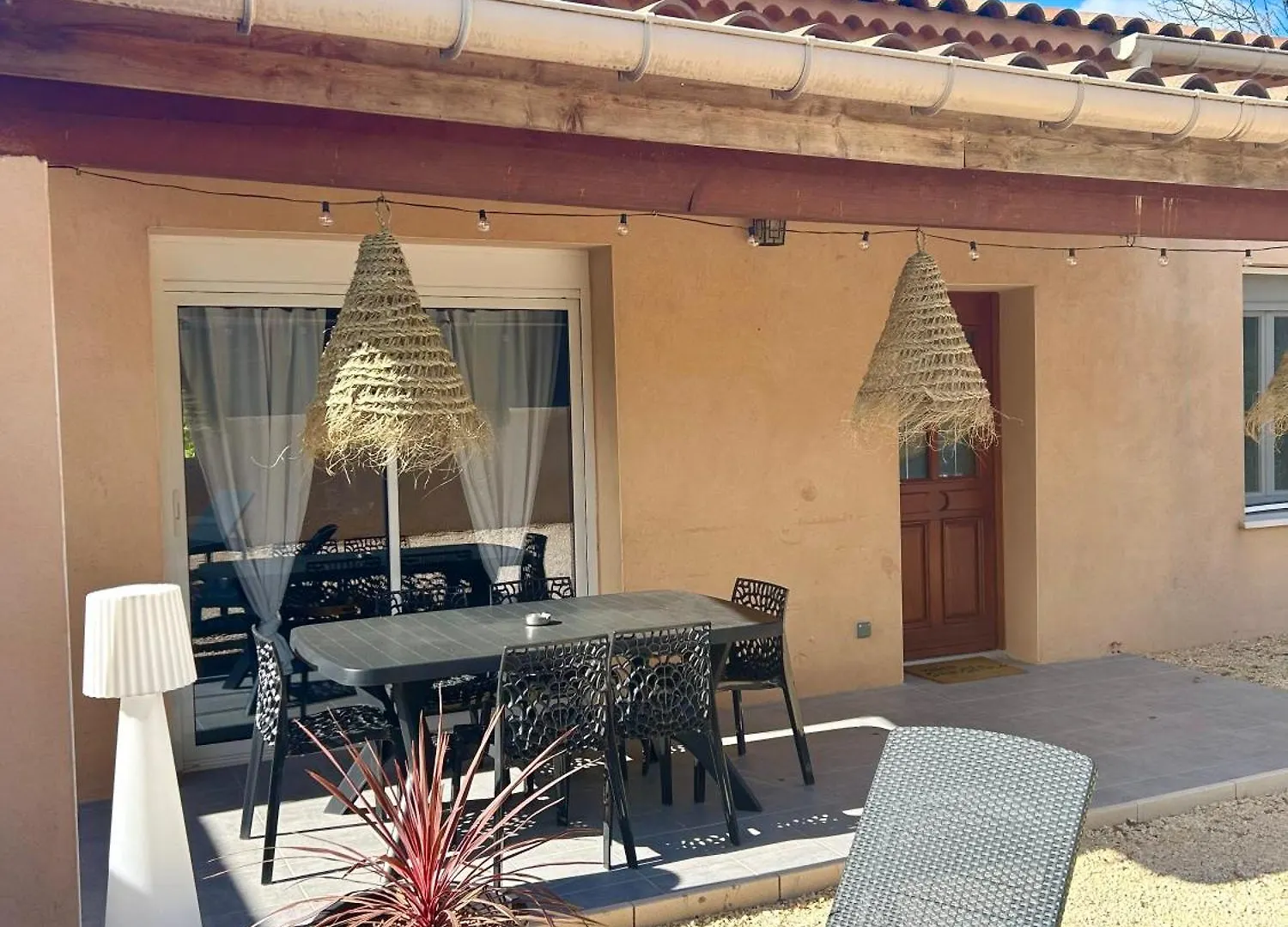 Maison Piscine & Spa Vallon Pont D'Arc 펜션 Vallon-Pont-dʼArc