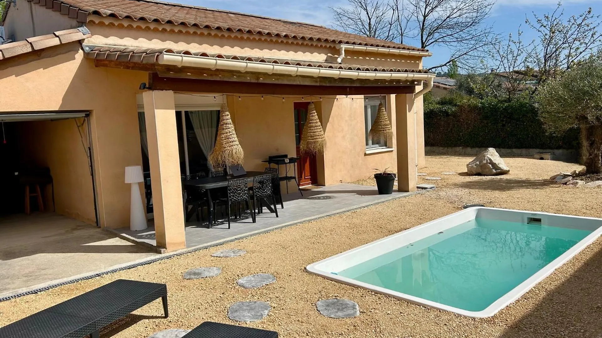 Maison Piscine & Spa Vallon Pont D'Arc